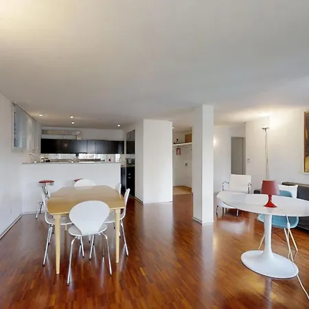 Διαμέρισμα Arona 9