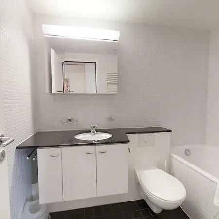 Arona 9 Σεντ Μόριτζ